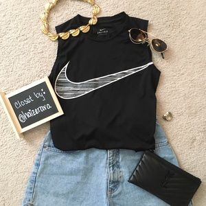 Nike Dri Fit Tank in Black